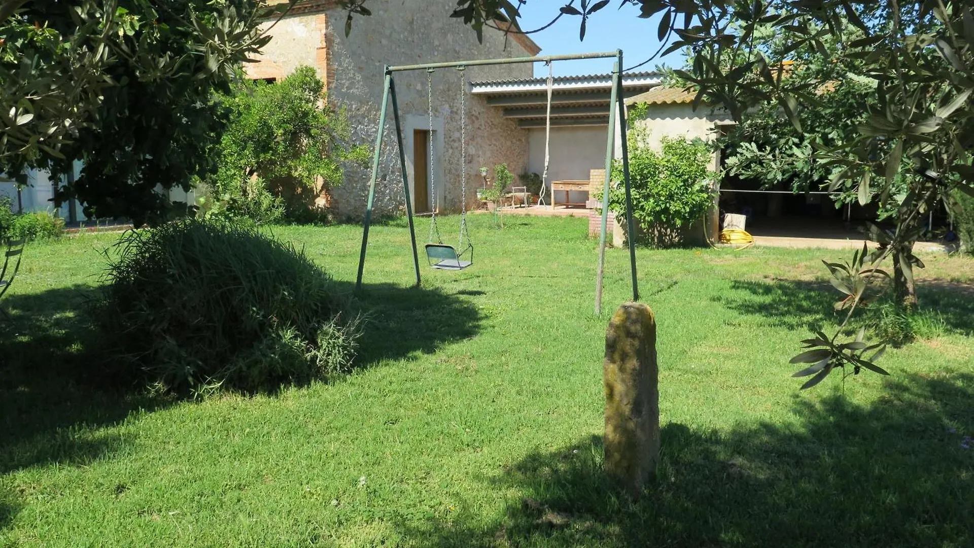 Agroturisme Mas Can Font Ventalló 0*,